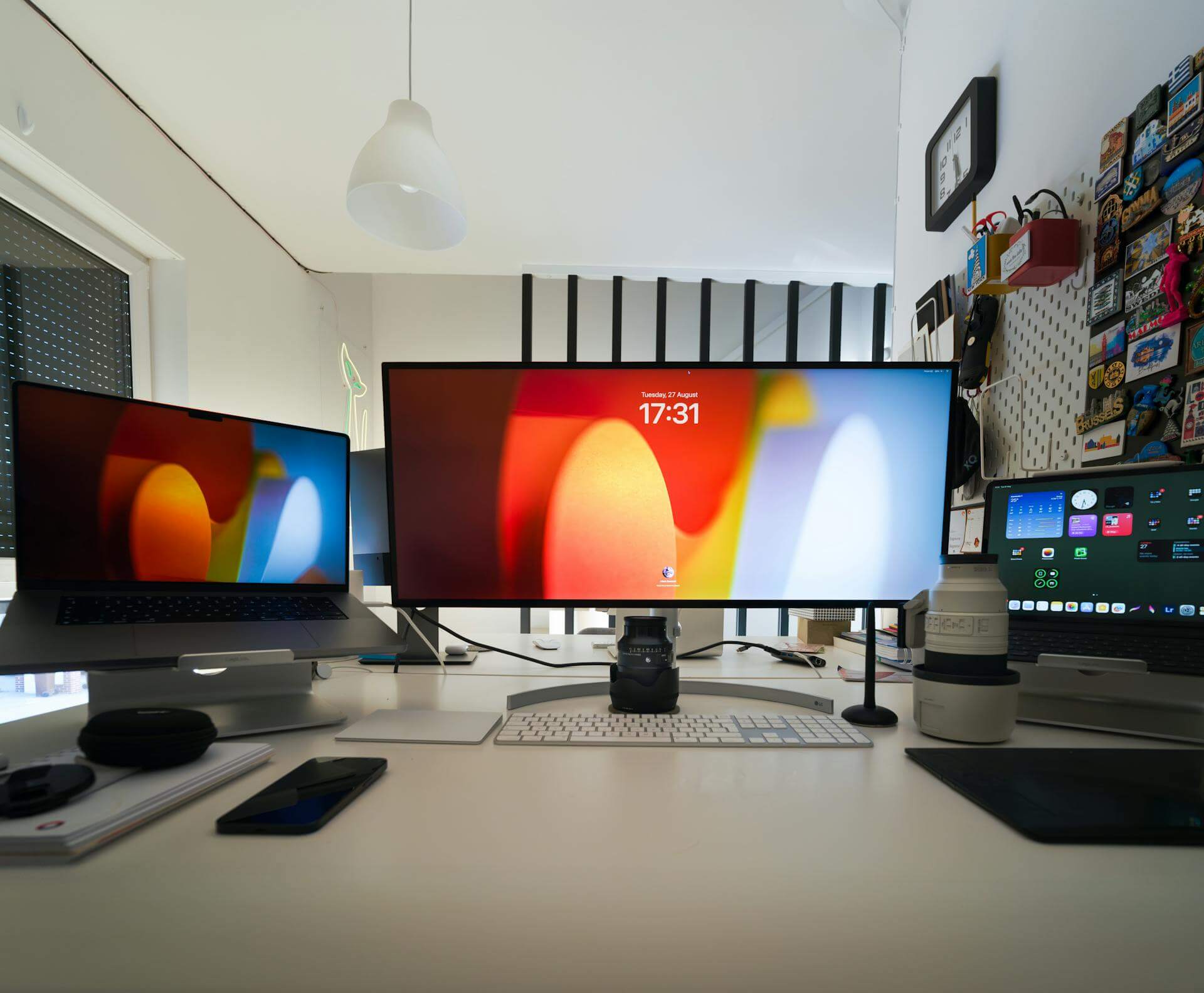 Smart Office Setup: Combining Wi-Fi, Data Wiring, and Security for Maximum Efficiency
